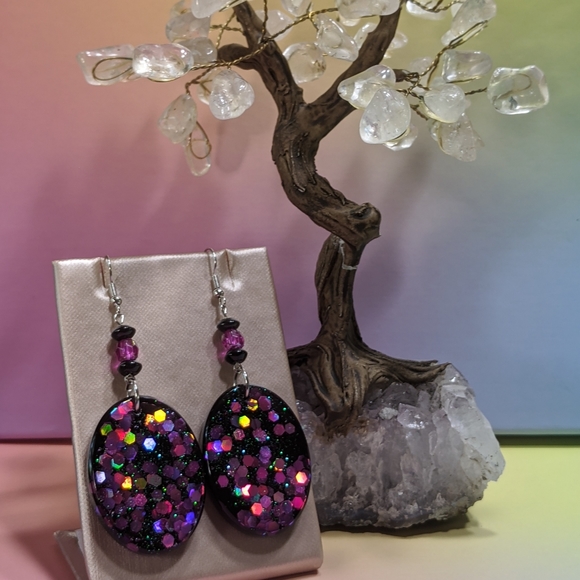 Jewelry - Fushia Glitter Resin & Beaded Dangle Earrings